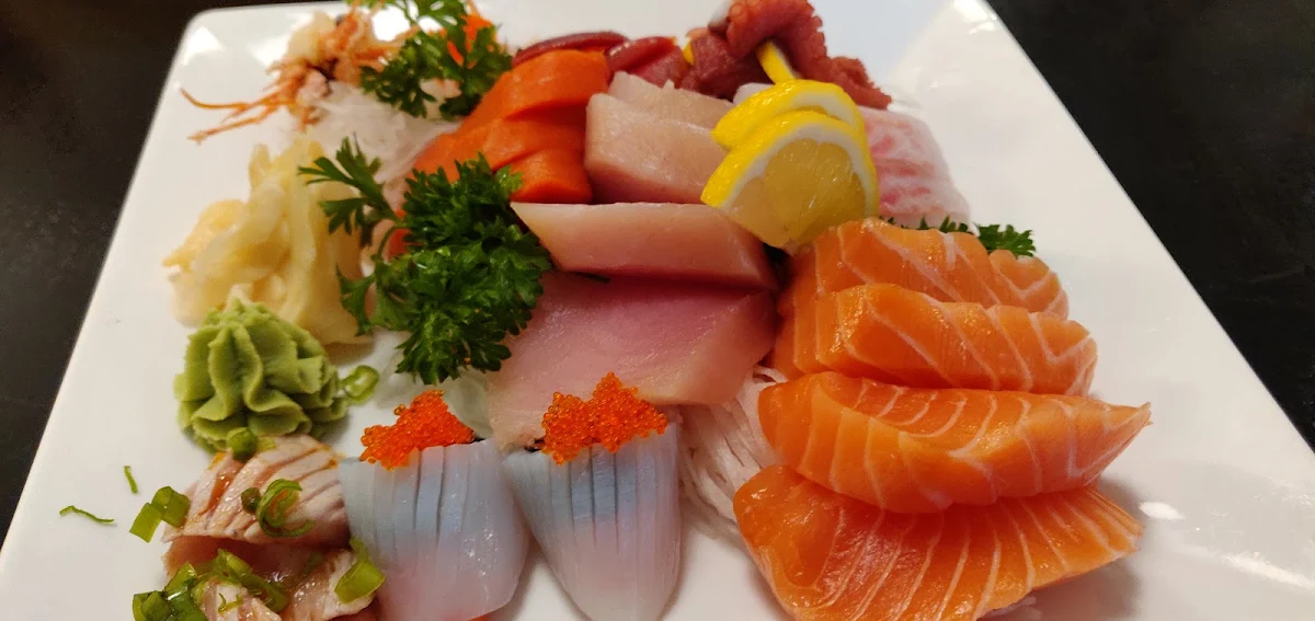 Assorted Sashimi 16 pcs