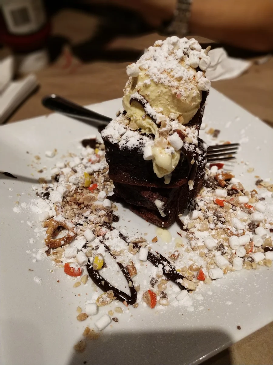 Vanilla Ice Cream Brownie Sliders
