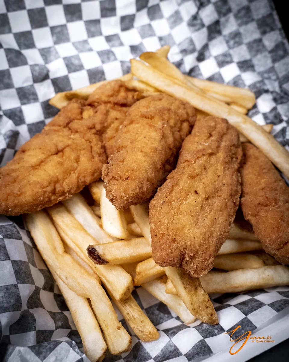 Chicken Tenders & Fries