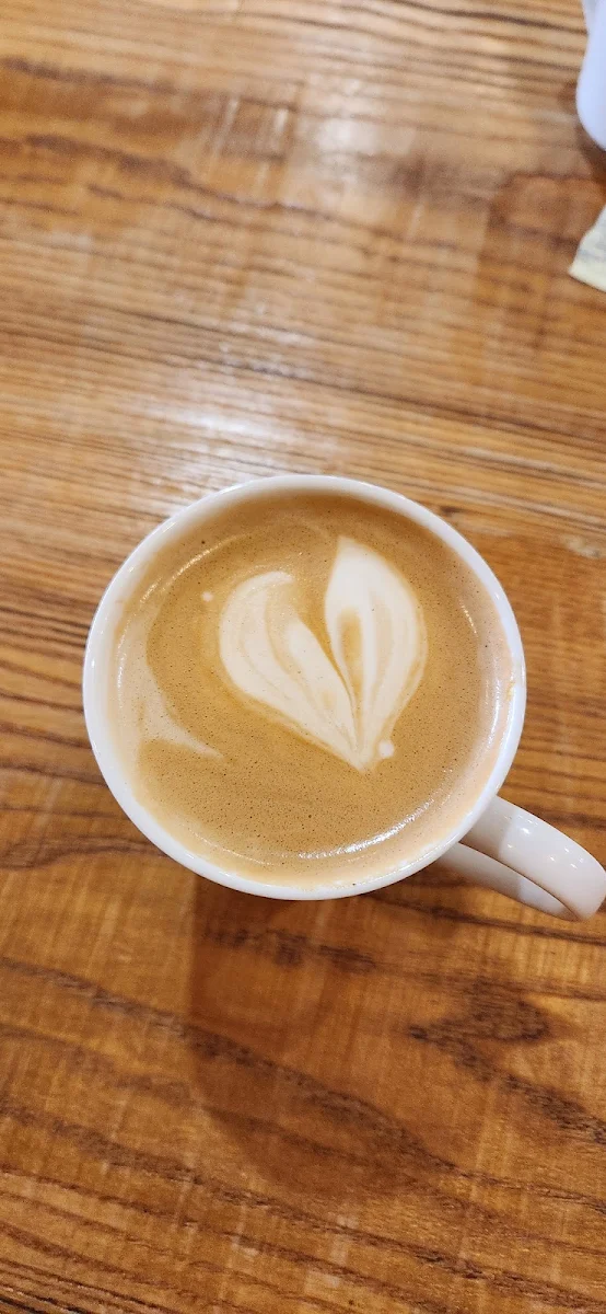 Flat White, Bagel Ste-Rose