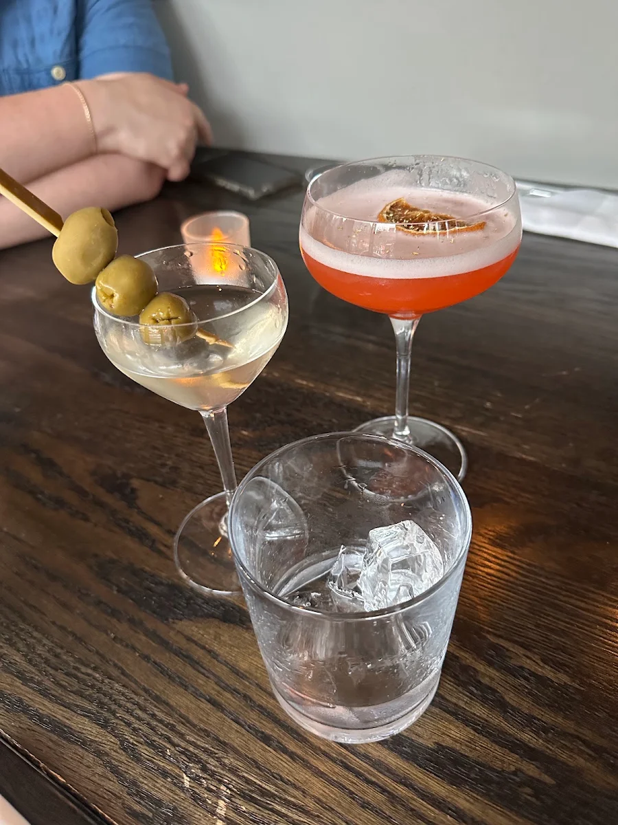 Highlights, Abby's Wine Bar