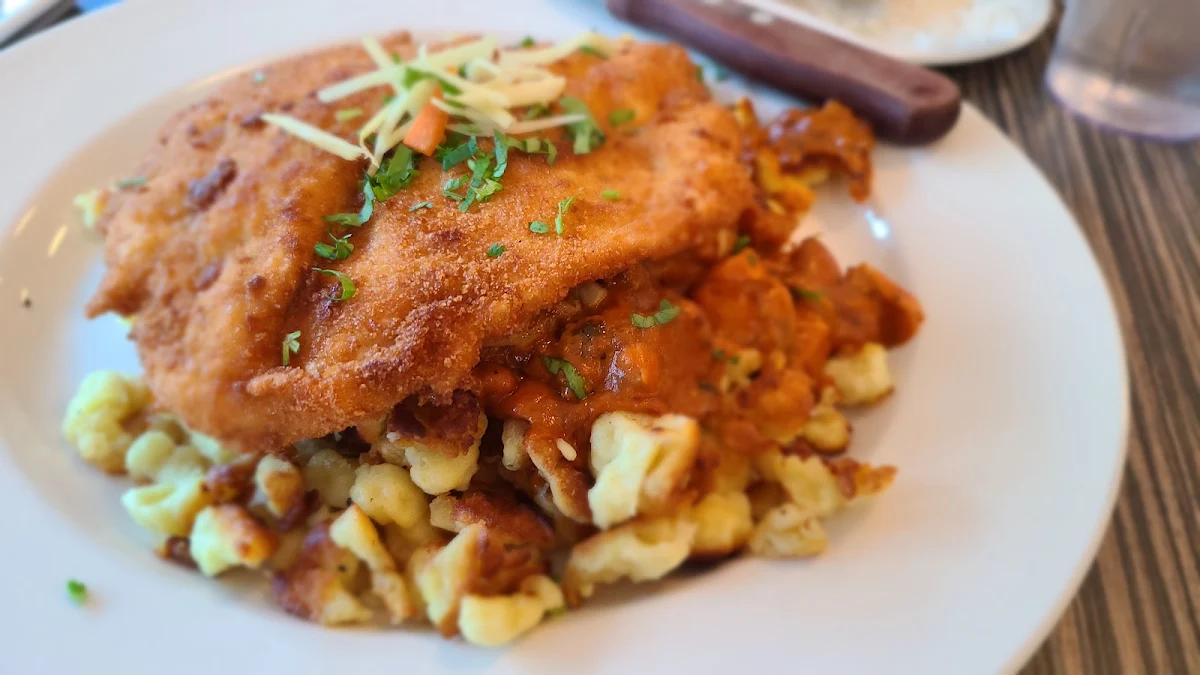 Butter Chicken Spätzle