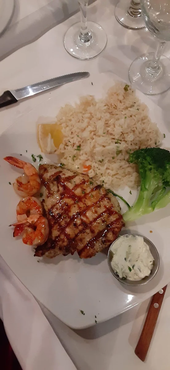 Grilled Chicken and Shrimp Scampi