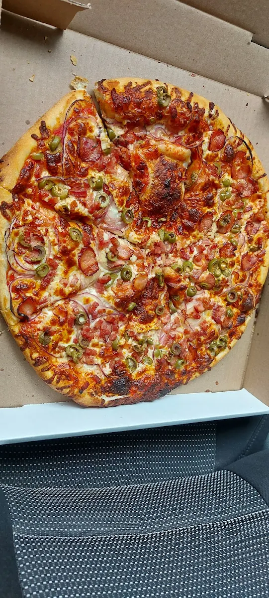 Portuguese Pizza