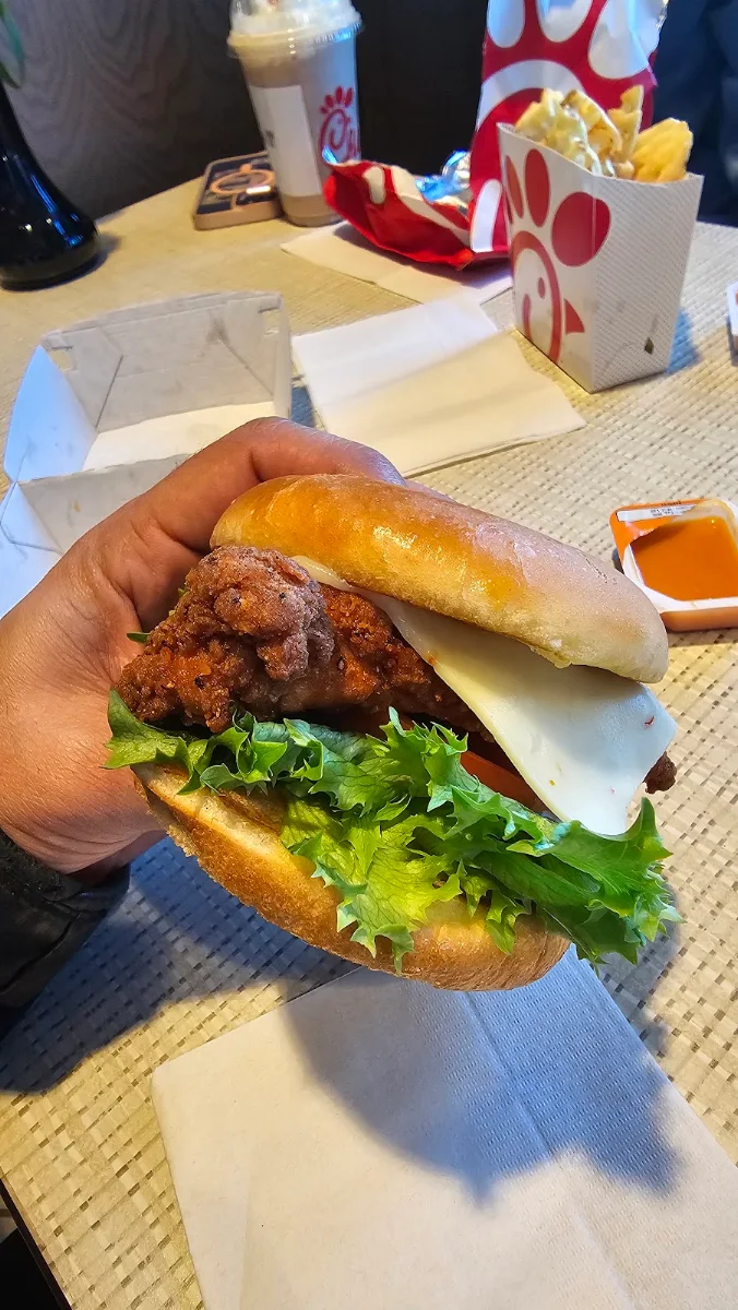 Spicy Chicken Deluxe