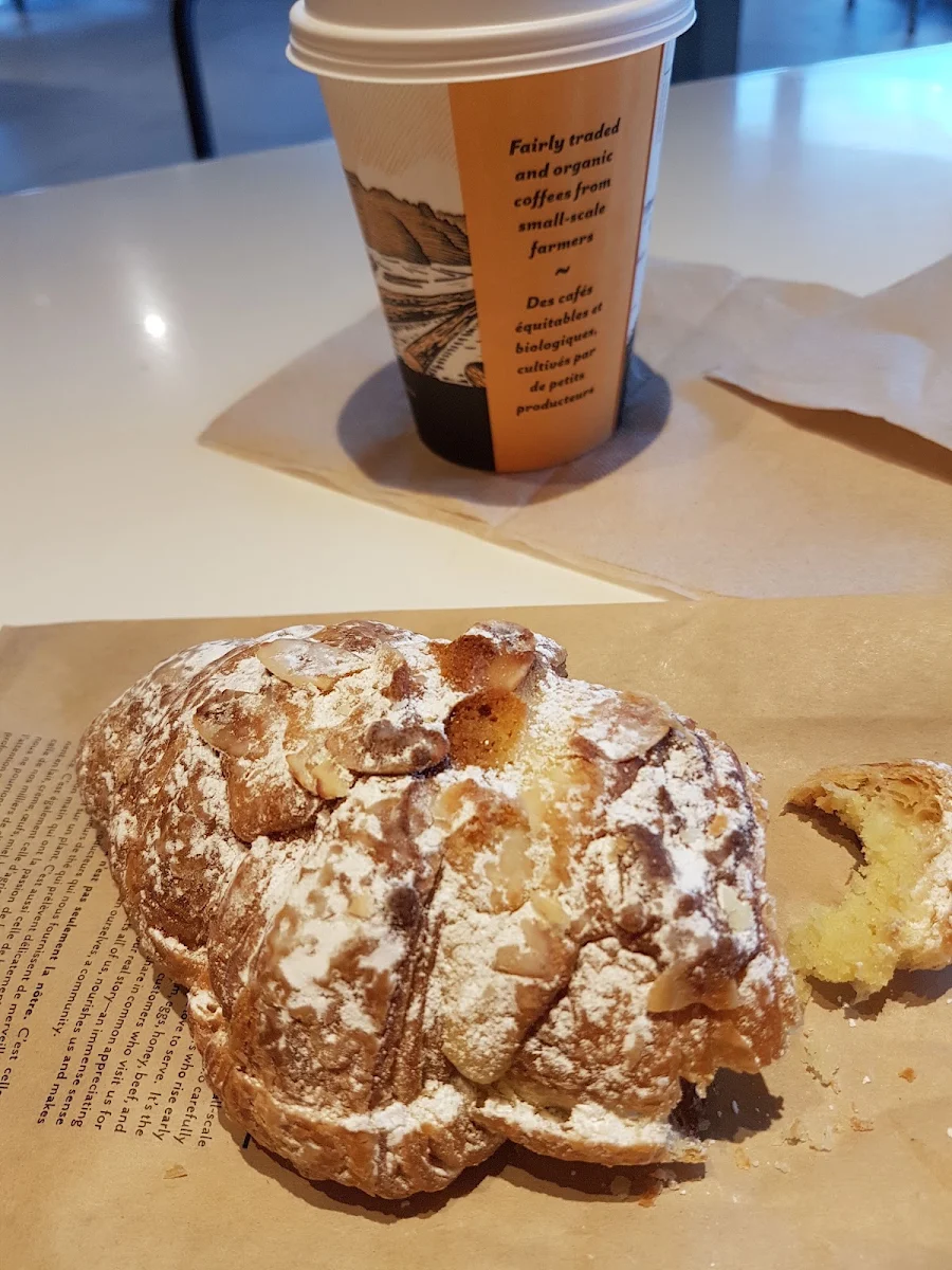 Almond Croissant