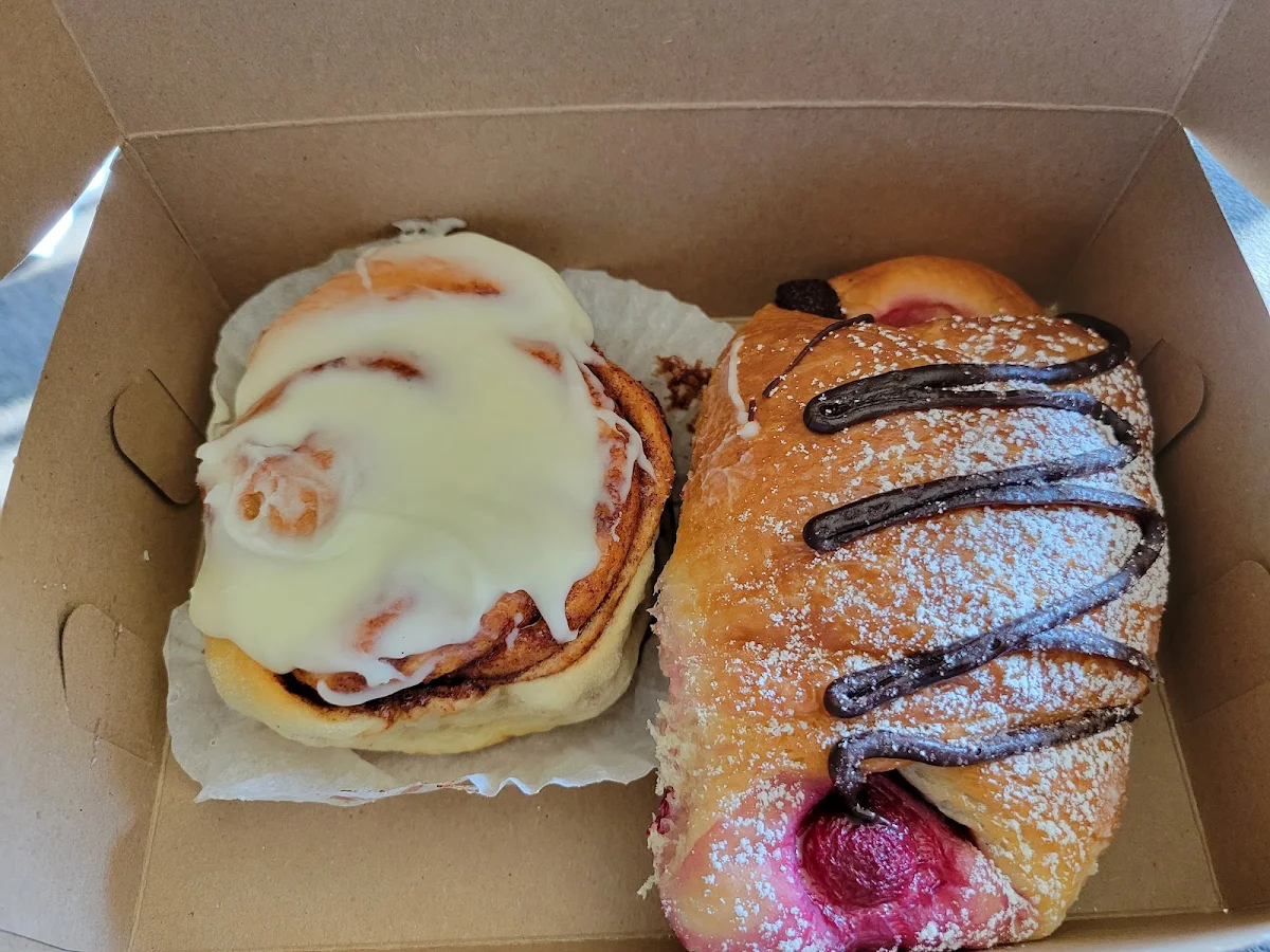 Bavarian Kreme Cruffin