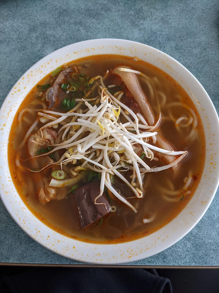Bun Bo Hue