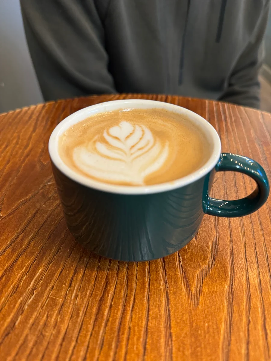Flat White, Guffo Café