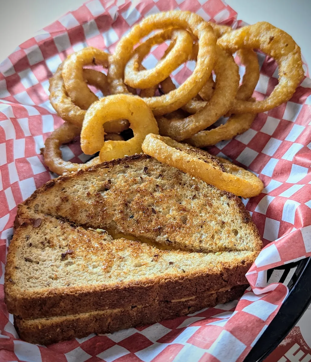 Grilled Cheese Sandwich with Onions Rings