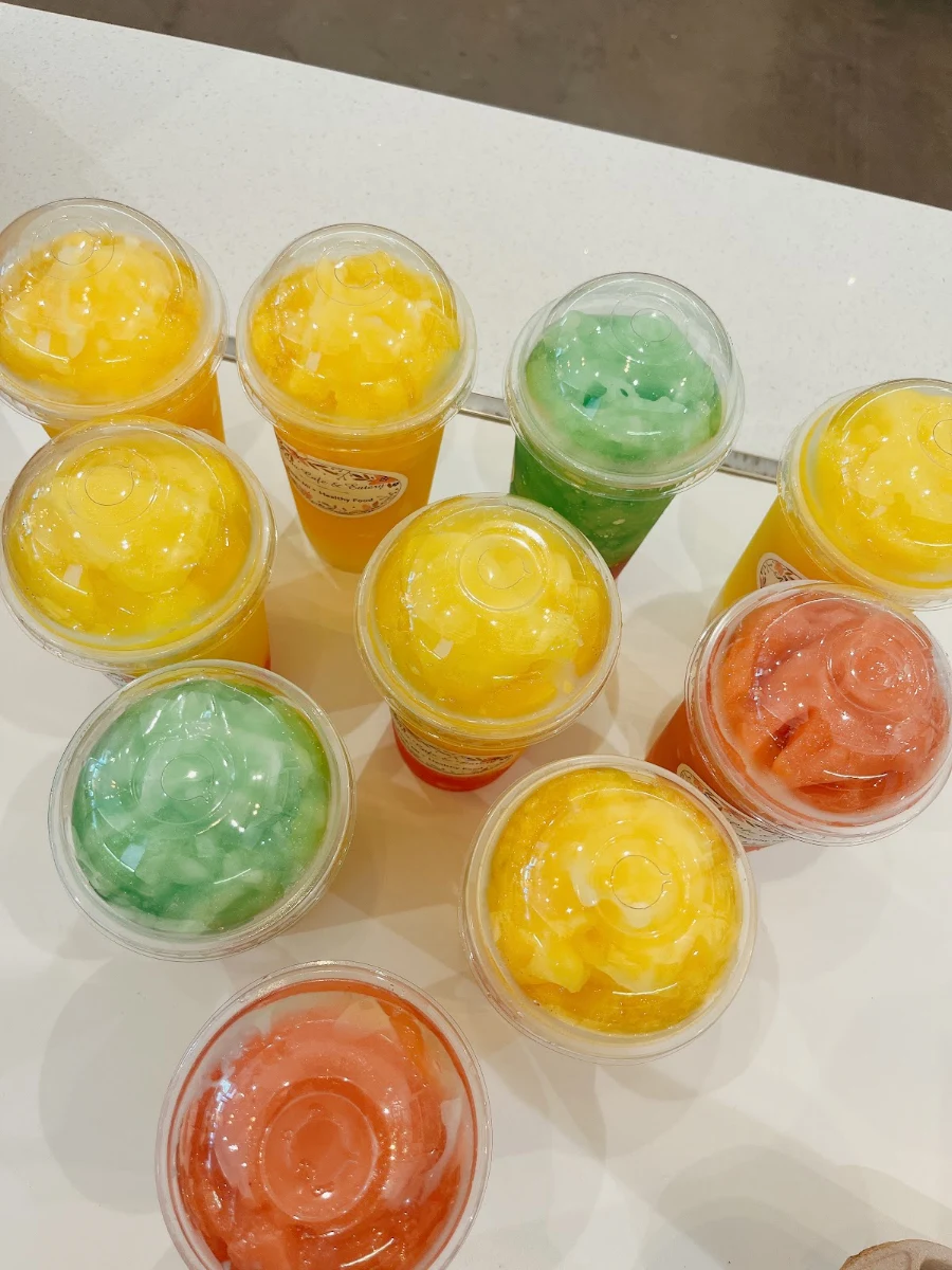 Slushes, Alina Cafe and Eatery