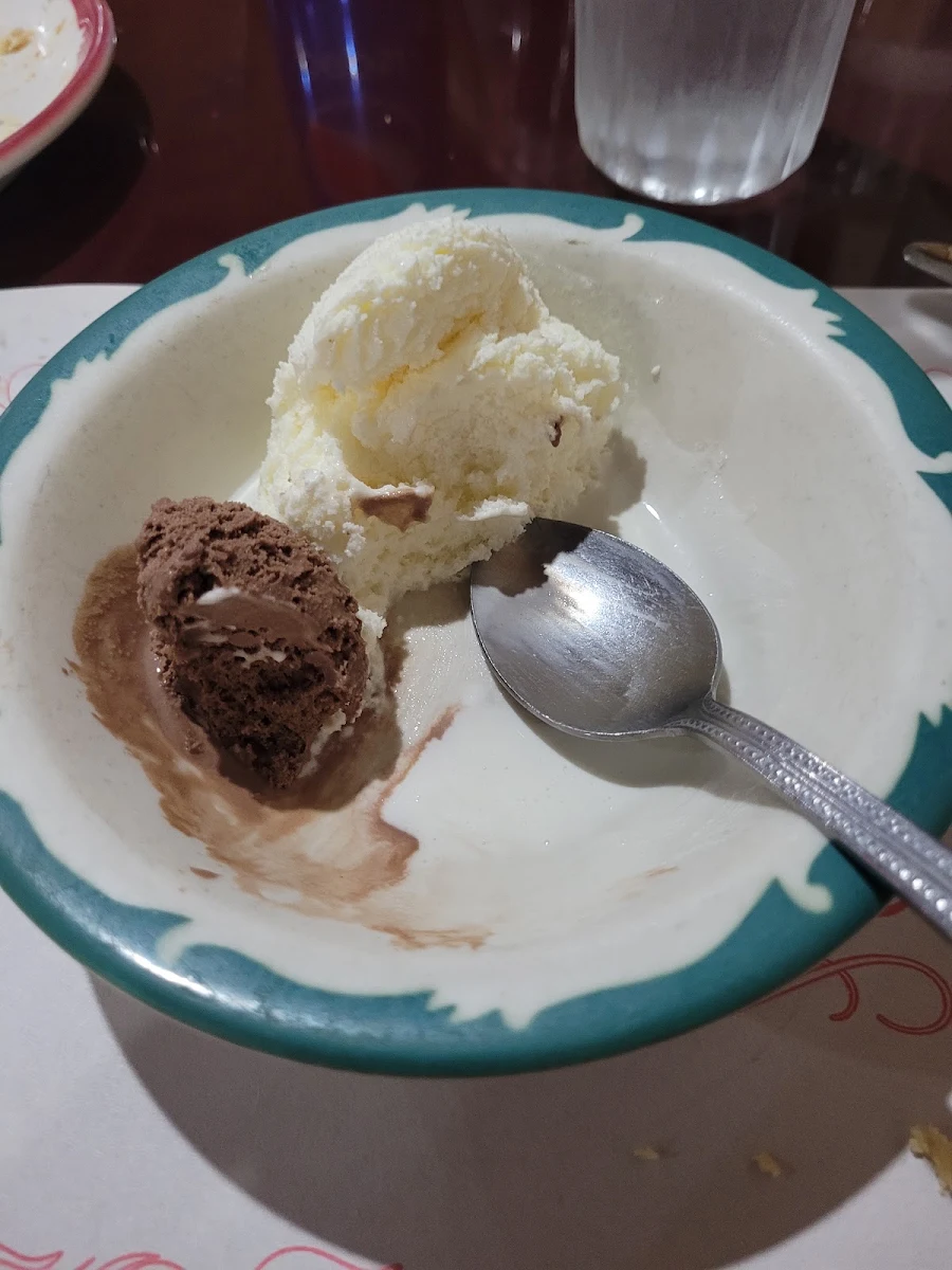 Ice Cream 1950 Style & Flavor