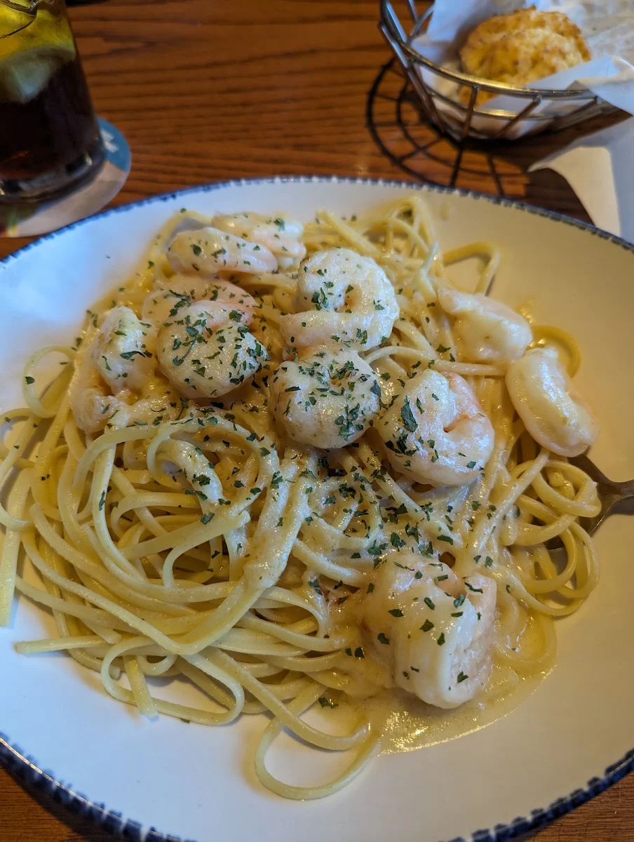Shrimp Linguini Alfredo