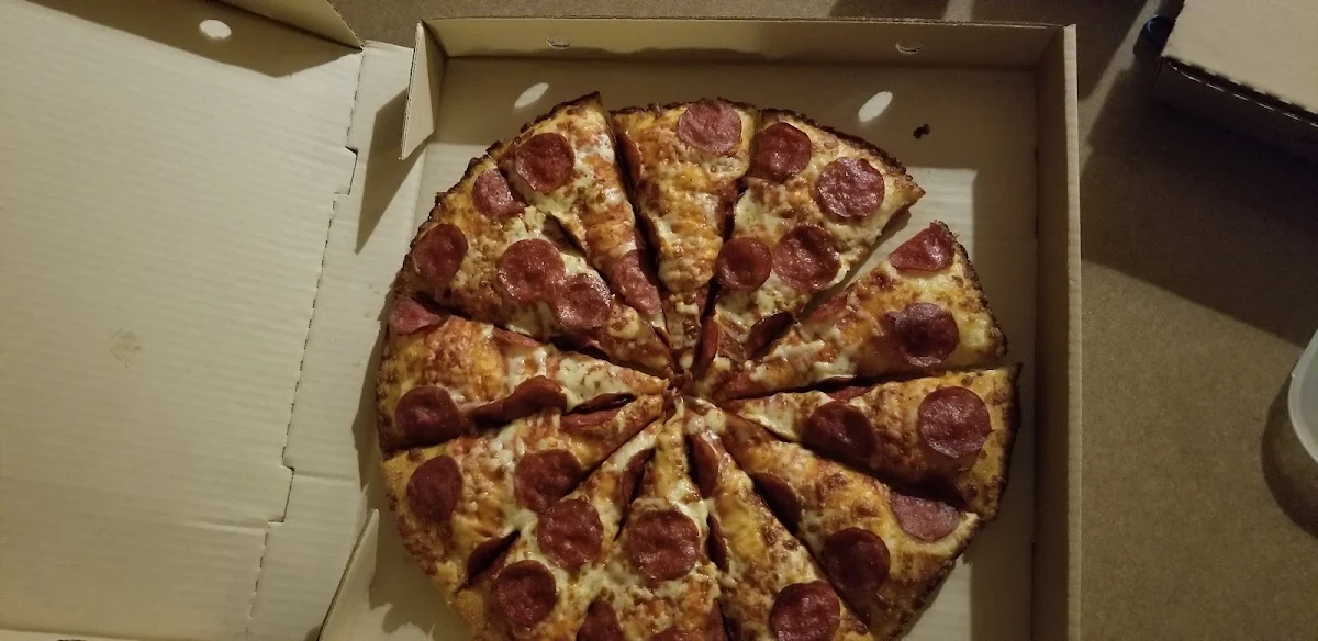 Large Pepperoni Pizza Extra Cheese