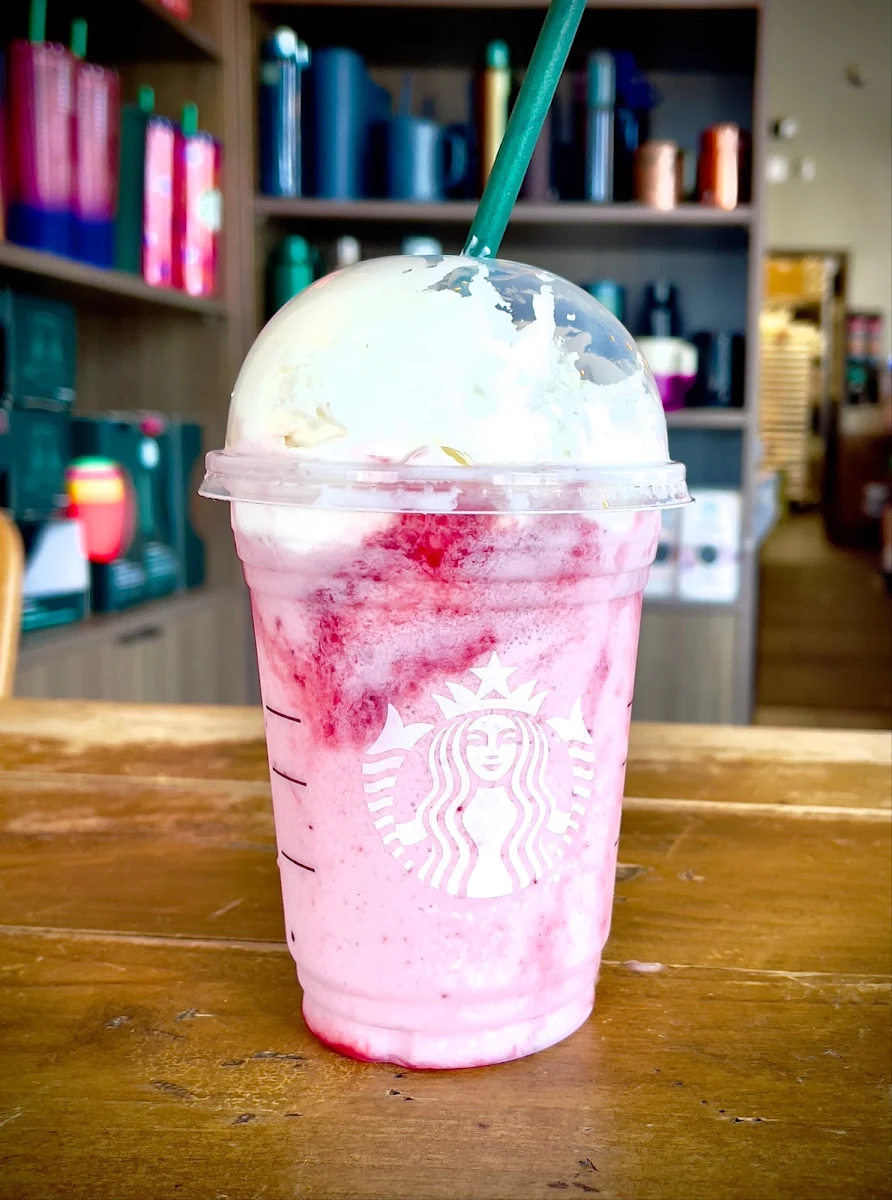 Strawberry Crème Frappuccino Blended Beverage