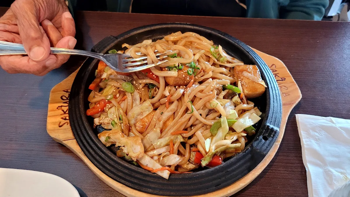 Tofu & Veggie Yaki Udon
