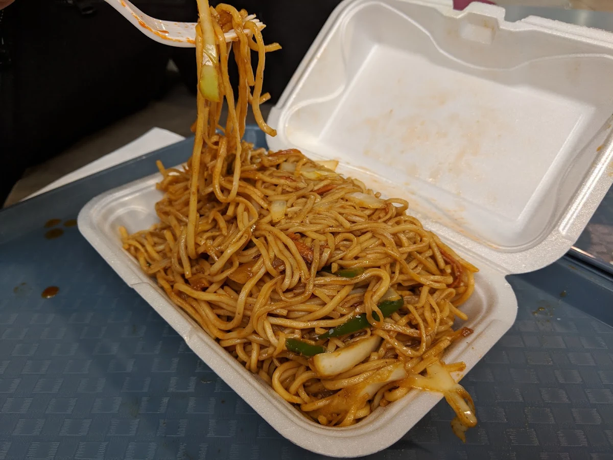 Hakka Noodles