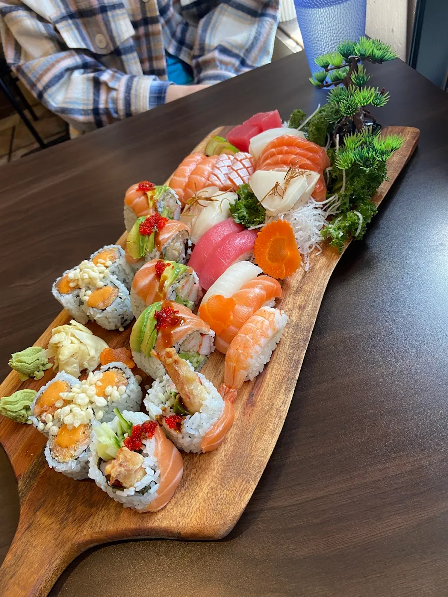 Sashimi Combo