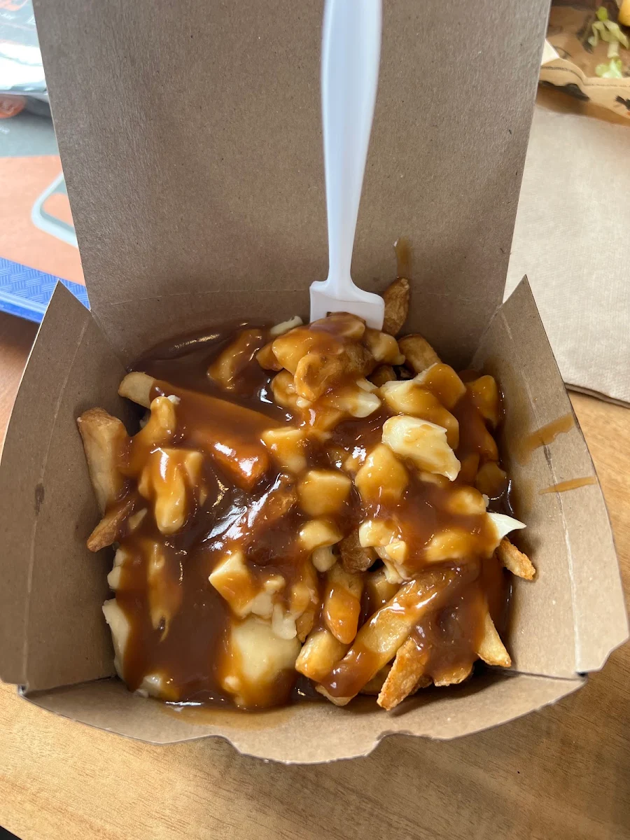 Classic Poutine