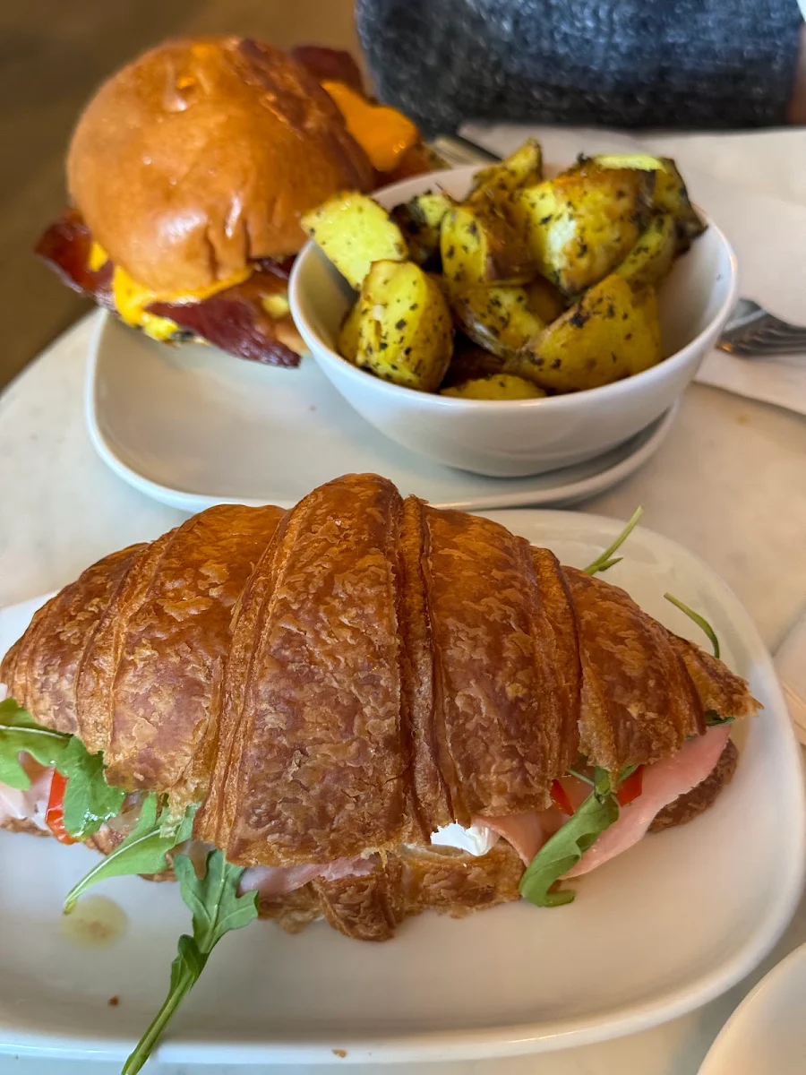 Croissant Sandwich