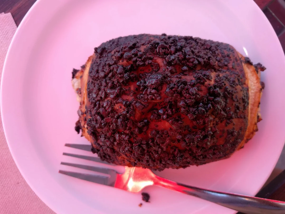 Tres Chocolate Croissant