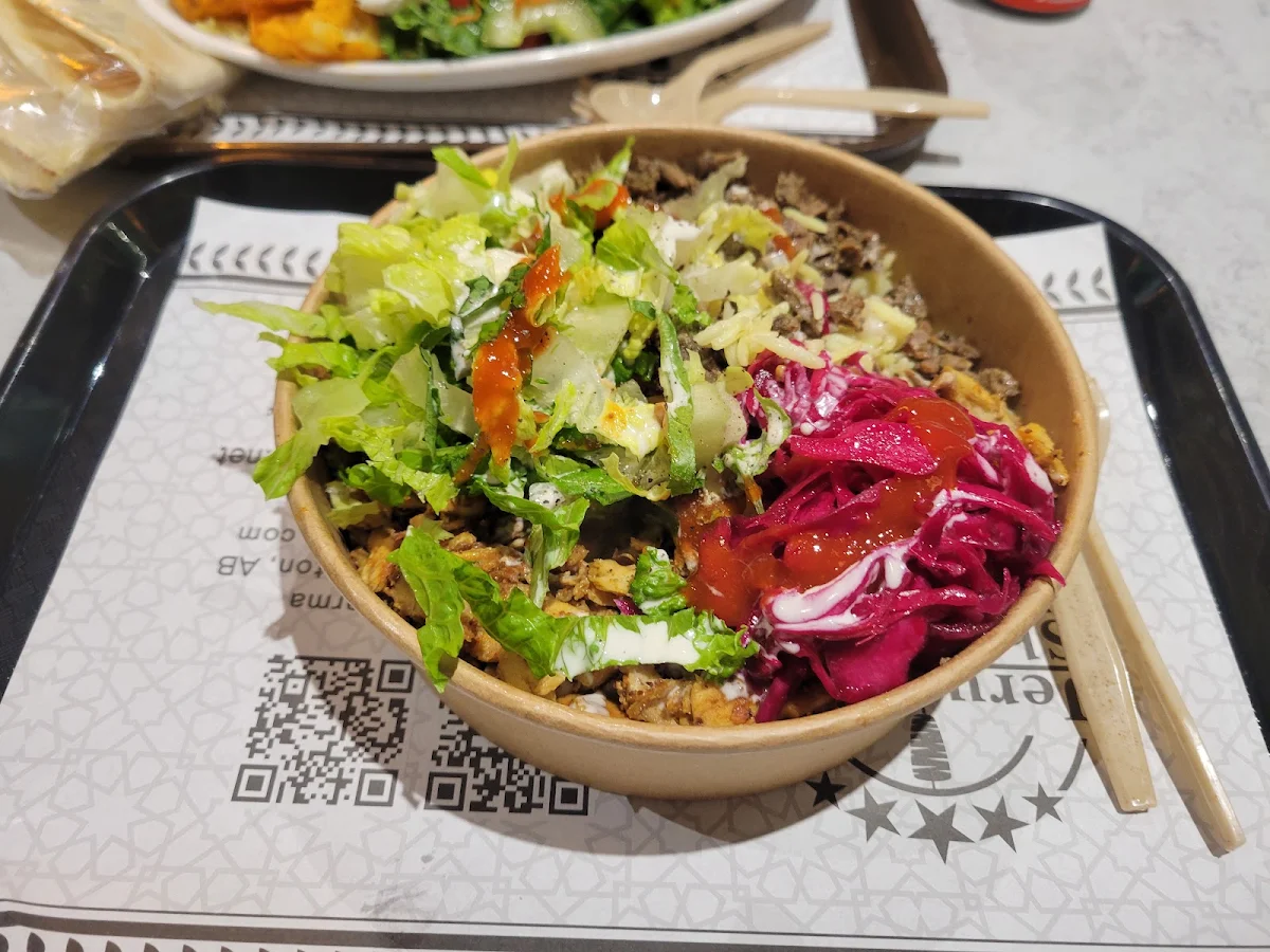 Royal BBQ Salad Bowl