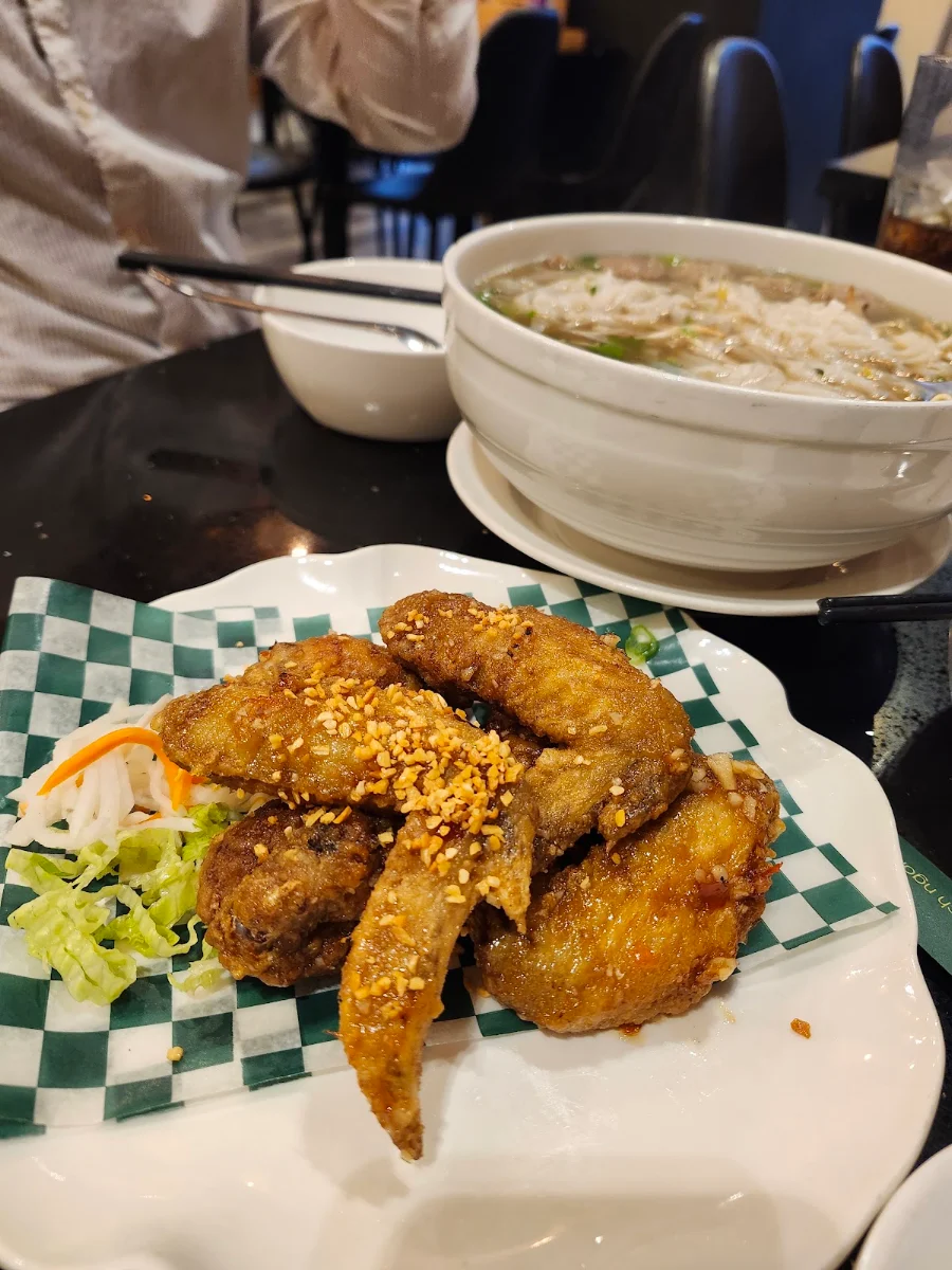 Fish Sauce Chicken Wings