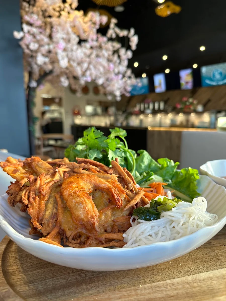 Vermicelli with Golden Fried Fish