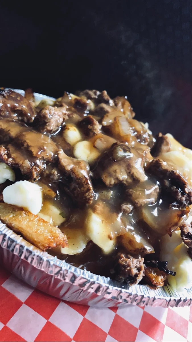 Fromage Poutine, Bouffons La Patate