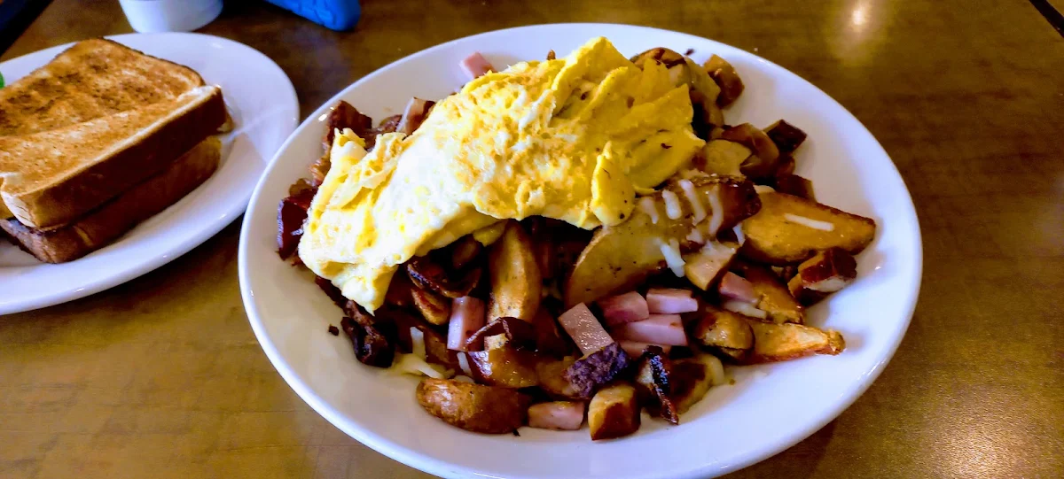 Steak & Egg Poutine