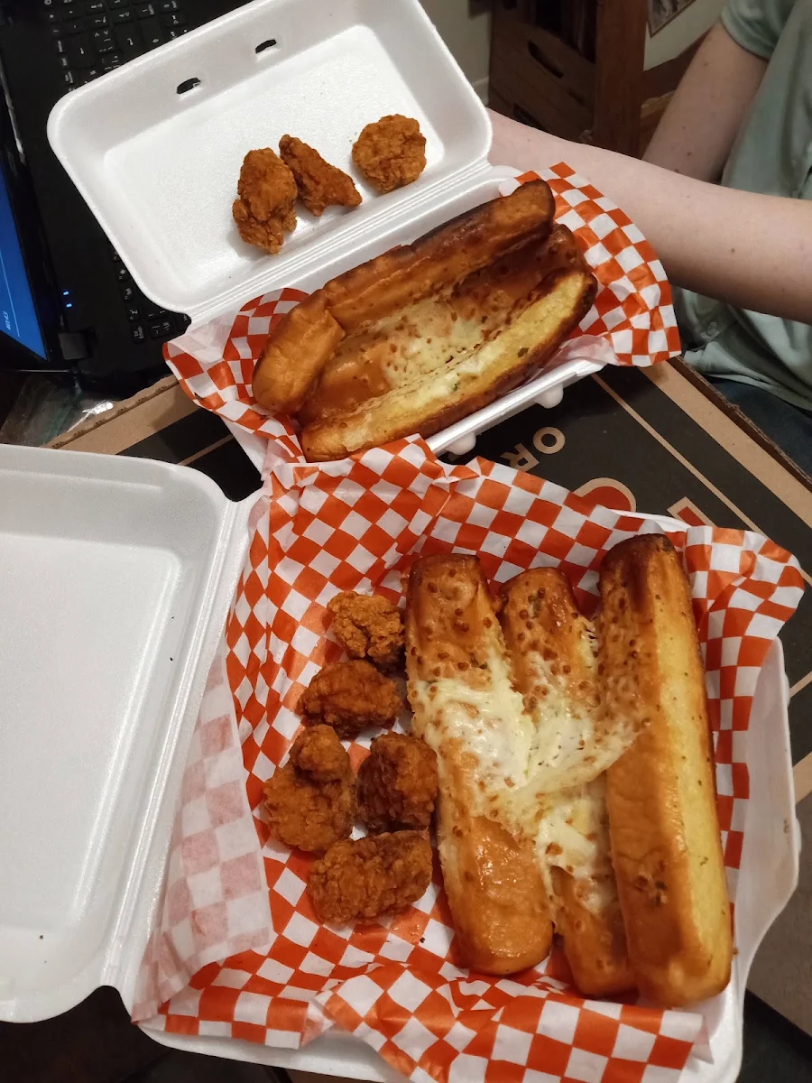 Chicken Bits and Garlic Bread with Cheese