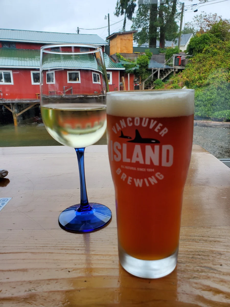 Ale on Tap and Pinot Grigio