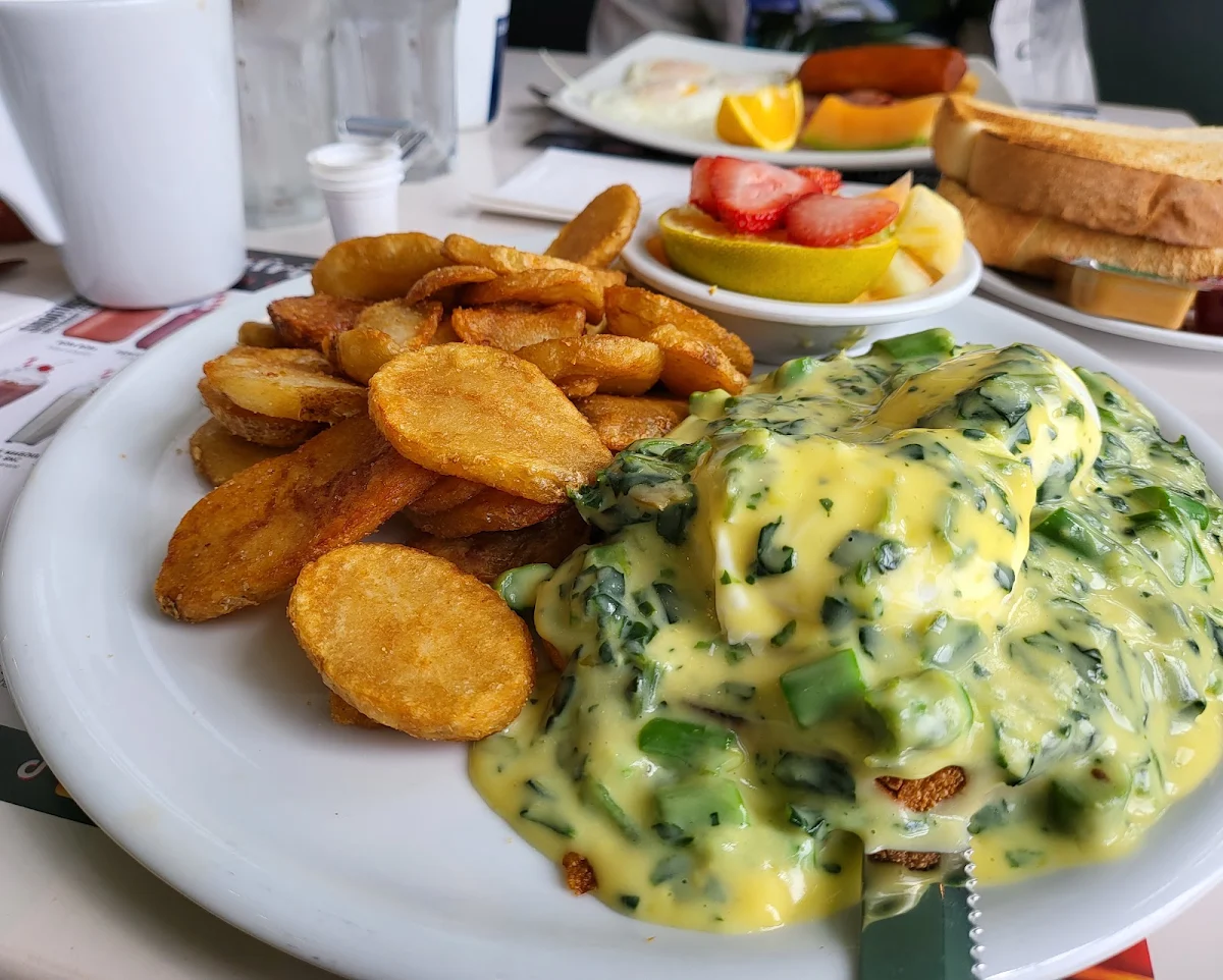 Asparagus Eggs Benedict