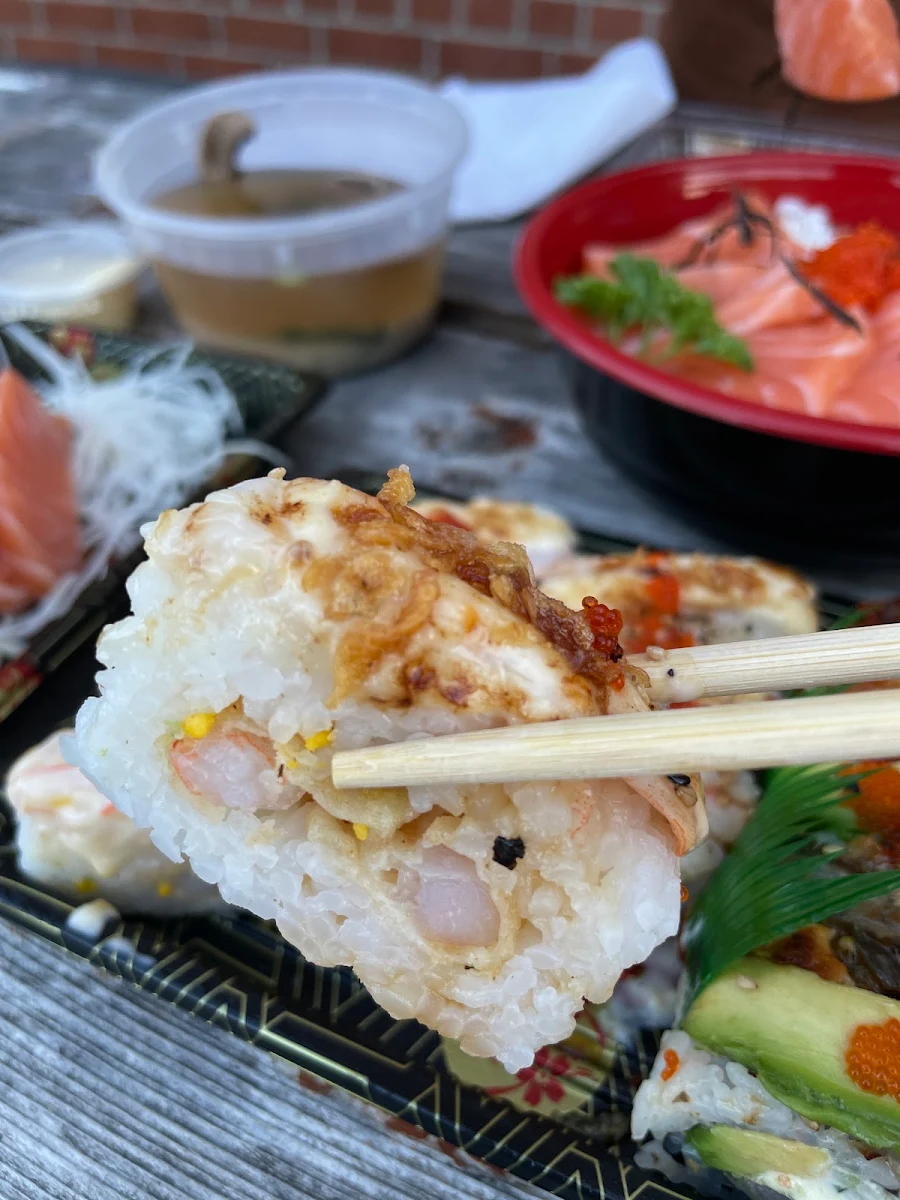 Spicy Crab Roll Bento