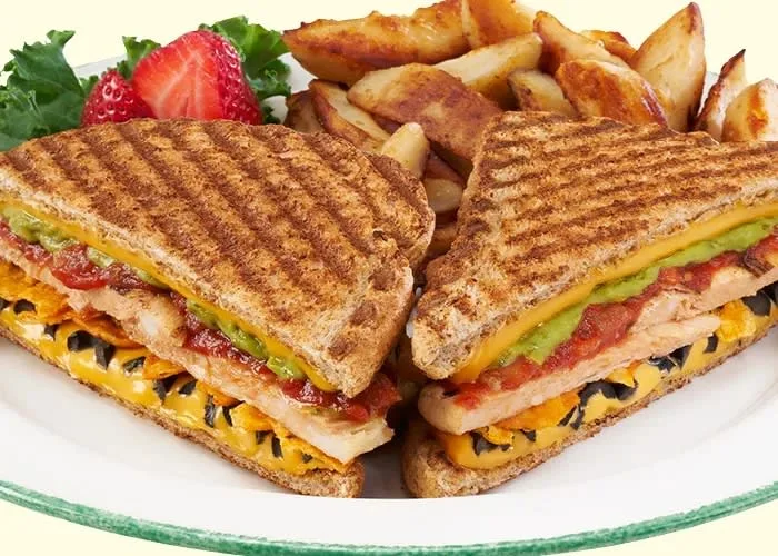 Panini Smoked Meat Avec Pommes de Terre