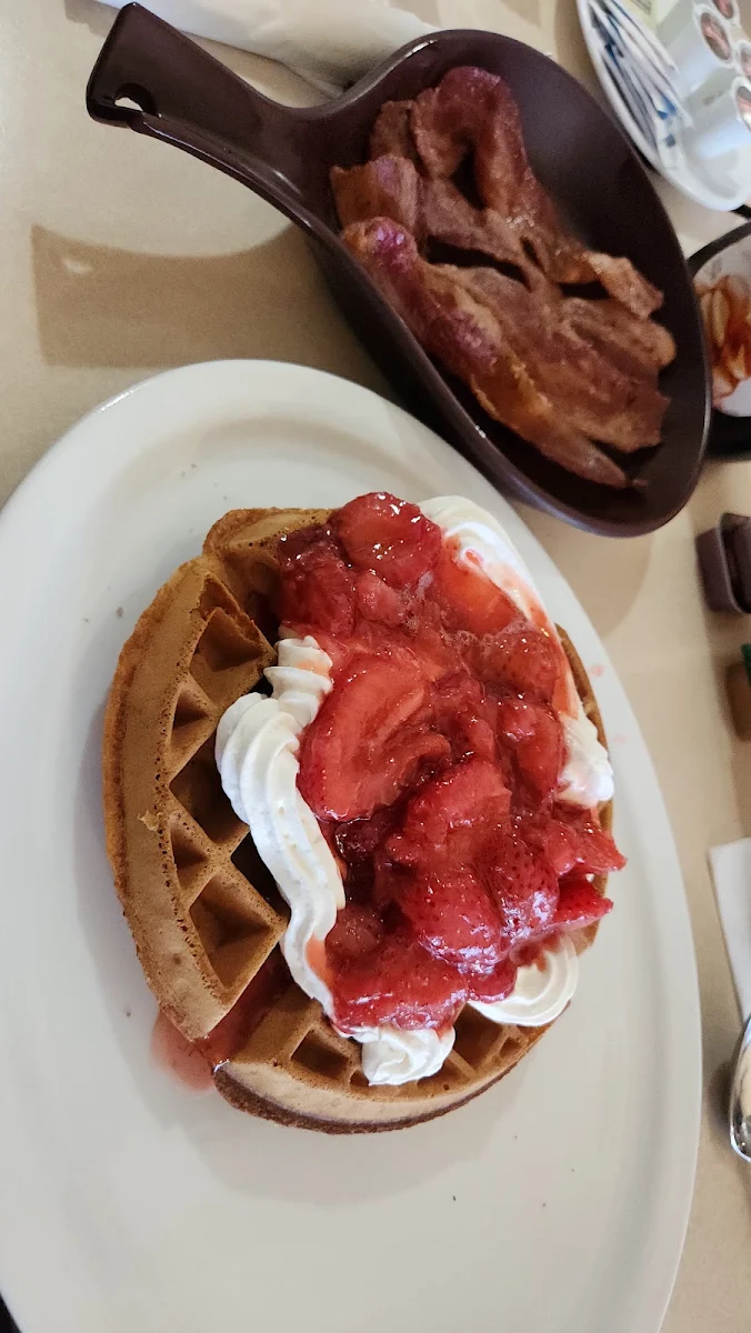 Waffle Combo, Humpty's Big Plate Diner - Saskatoon