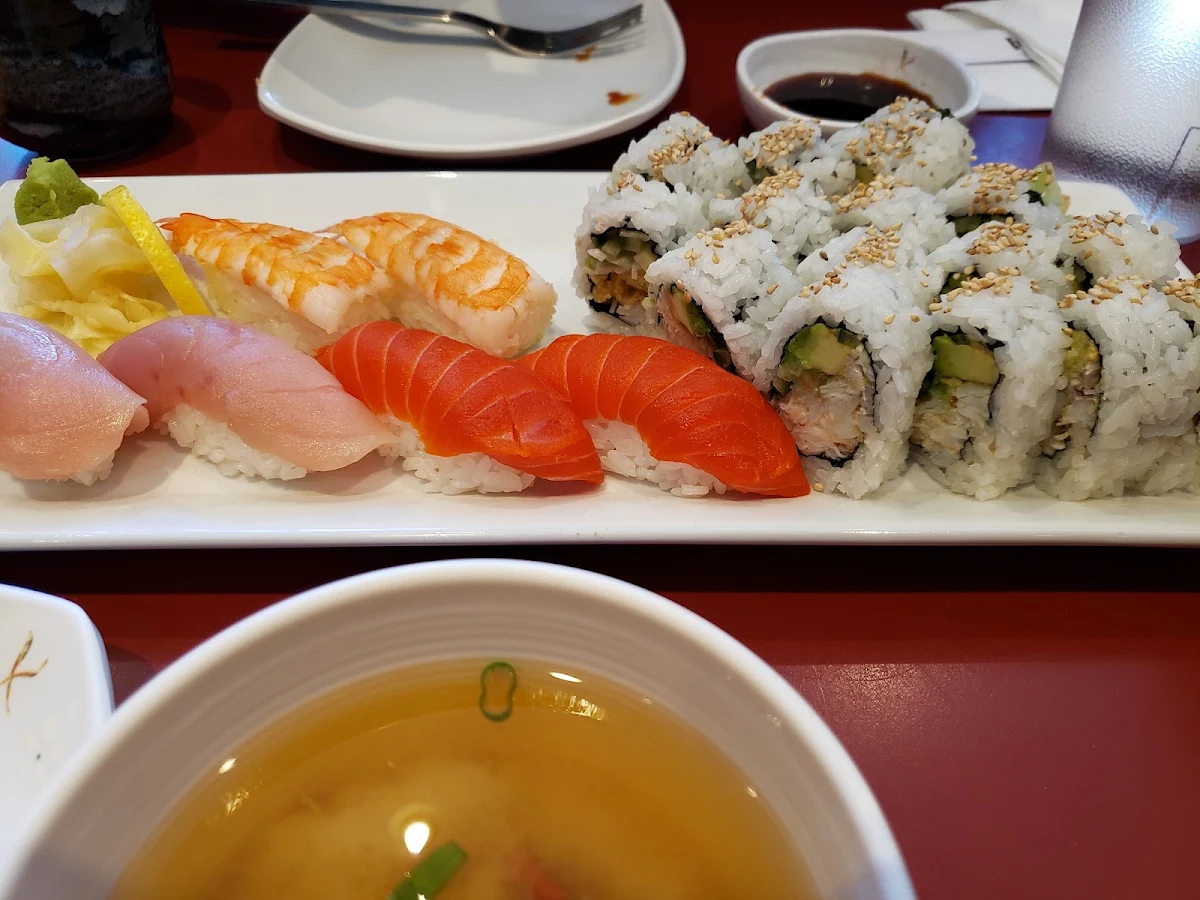 Hachi Hana Combination Roll Miso Soup