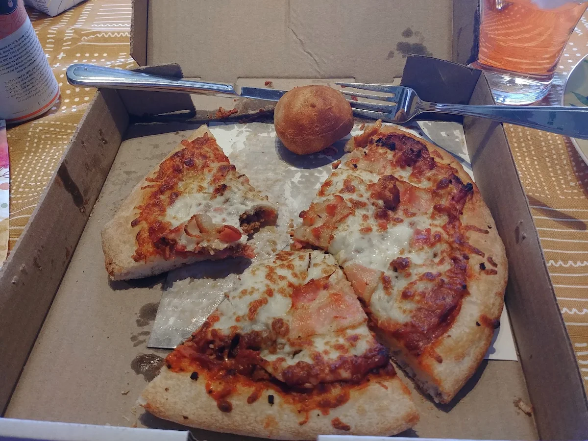 Carnivore Pizza