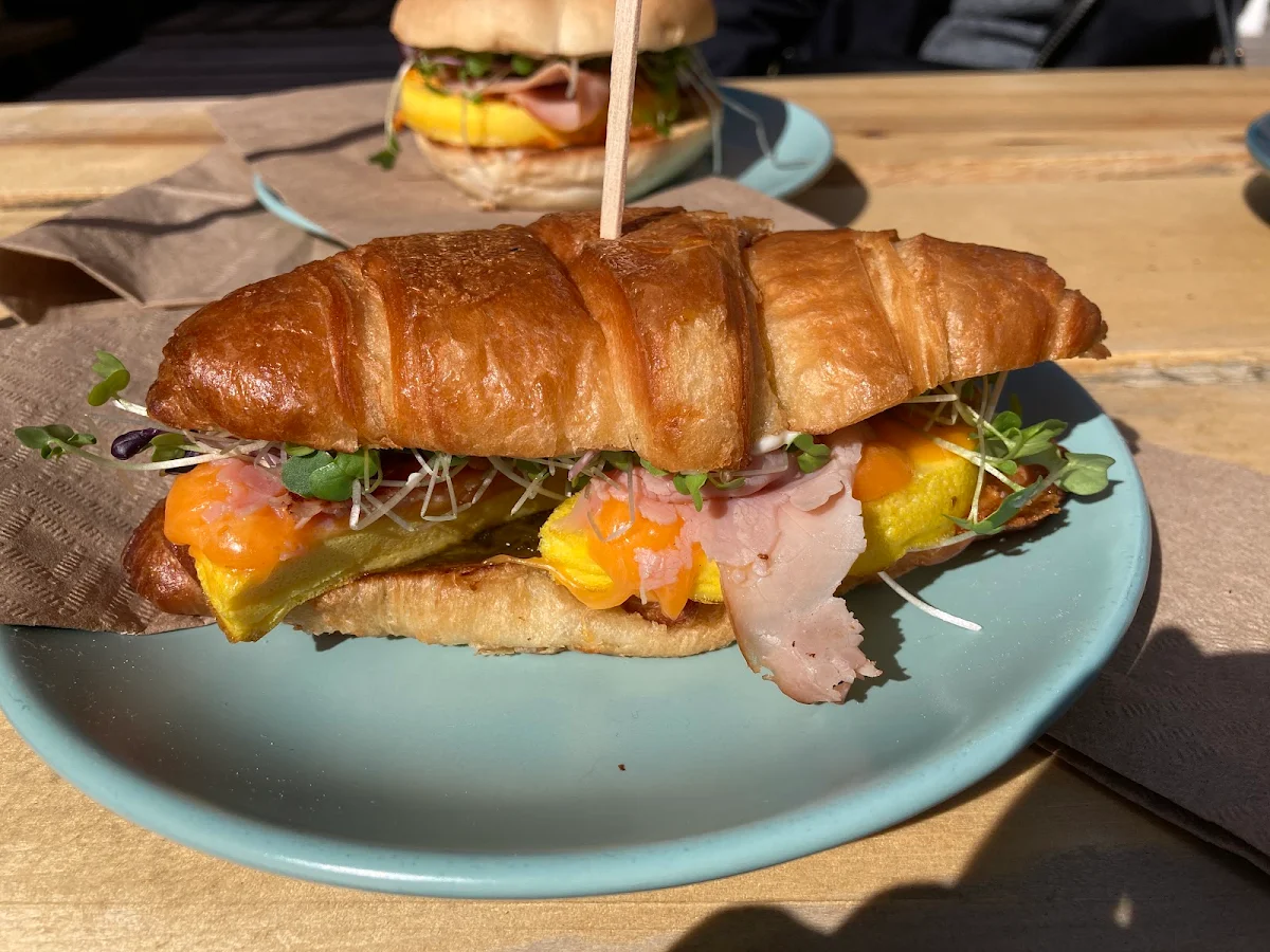 Classic Breakfast Sandwich