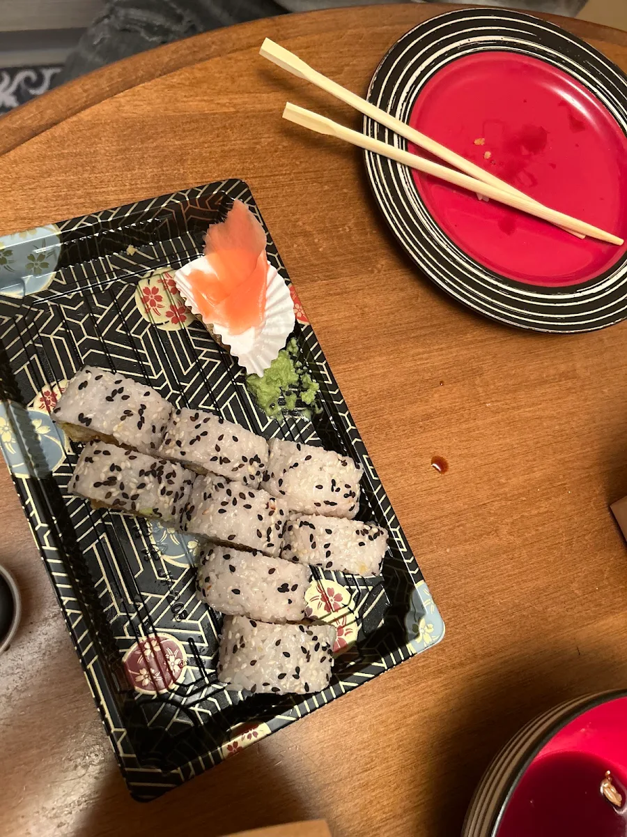 Dynamite Roll Best Seller Cooked