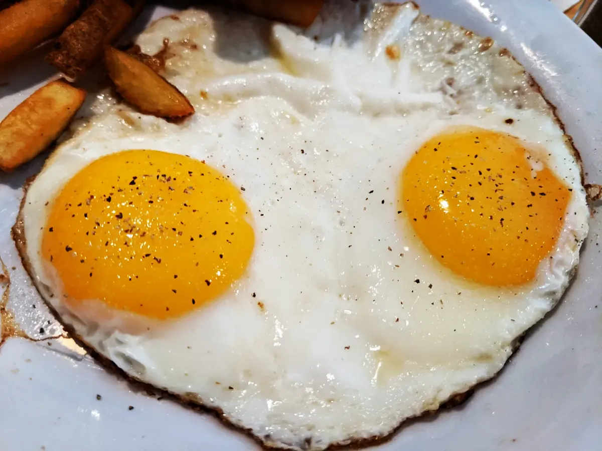 Fried Egg, The Right Spot Restaurant Baked Goods