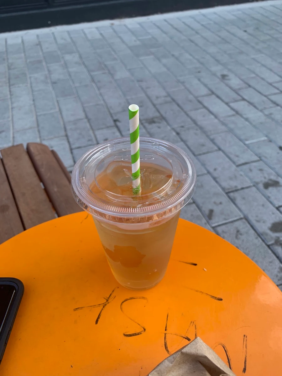 Limonade, sandwicherie chez ta mère