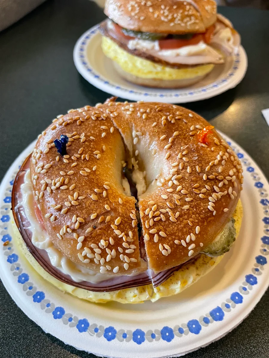 Bagel with Egg and Turkey