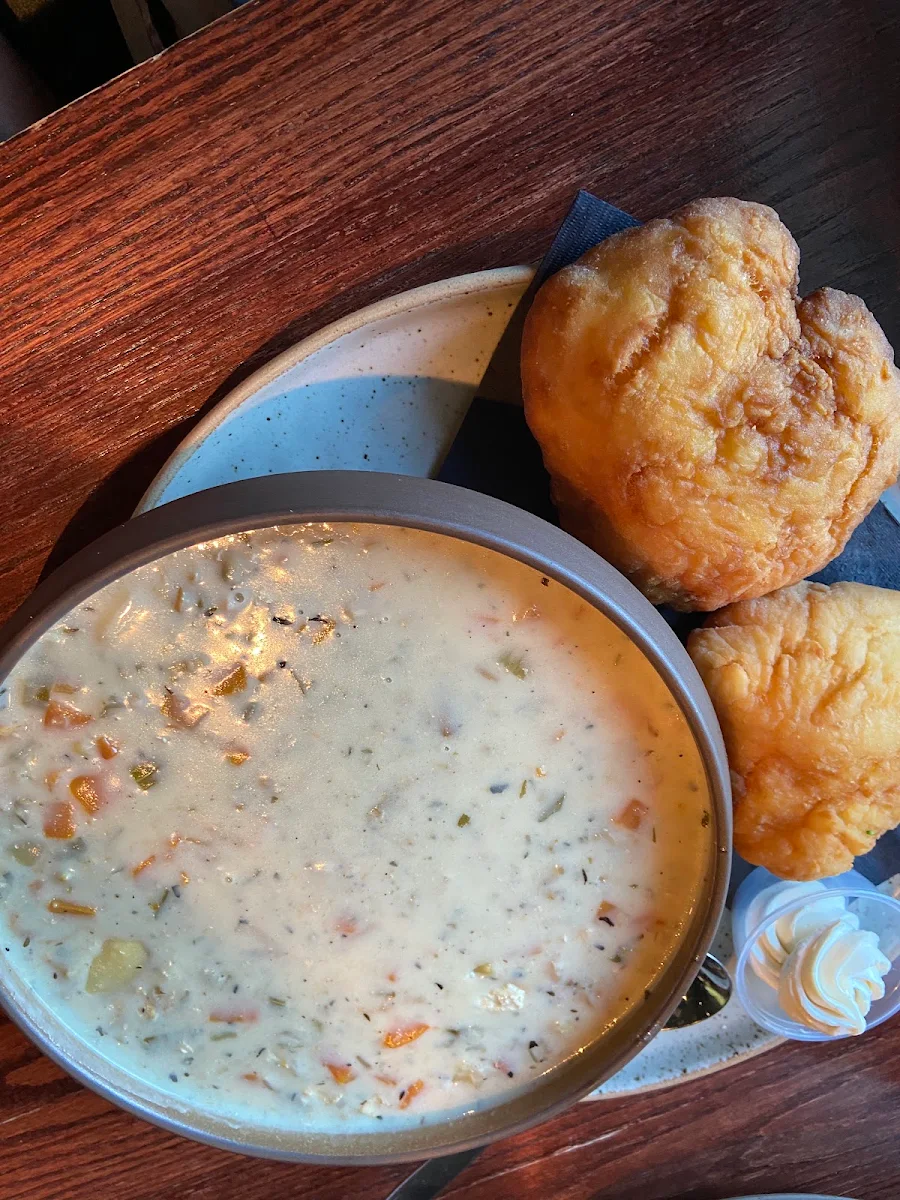 Seafood Chowder, nax'id' Pub