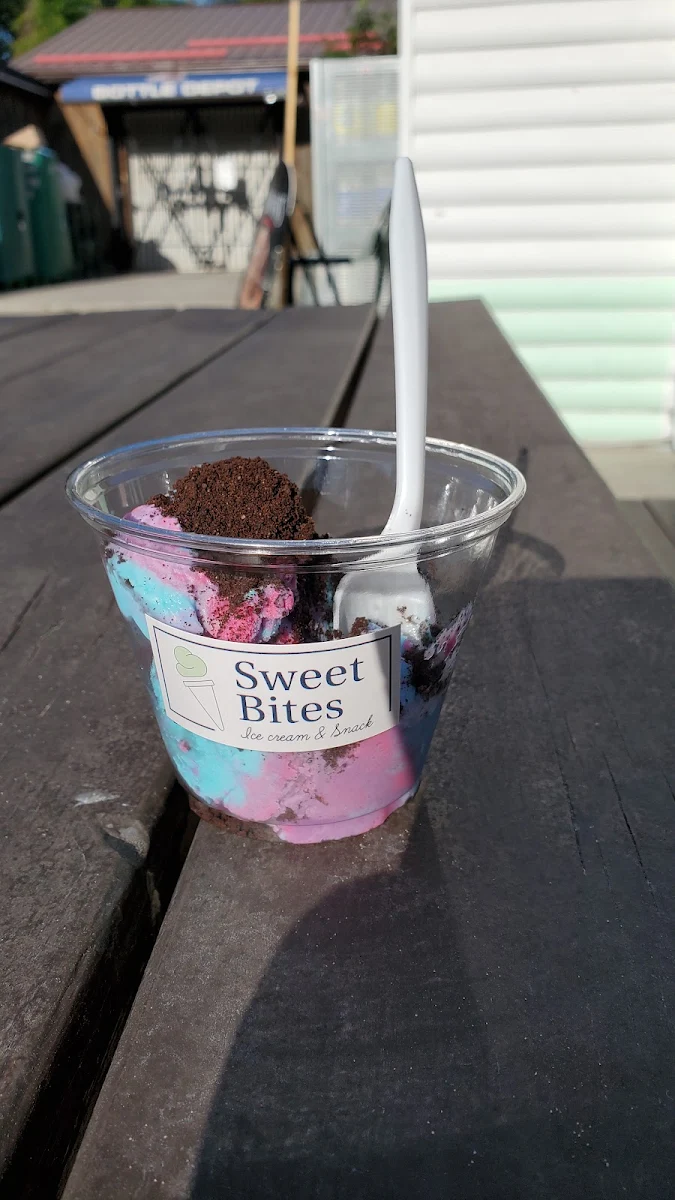 Choose Your Cotton Candy & Ice-Cream