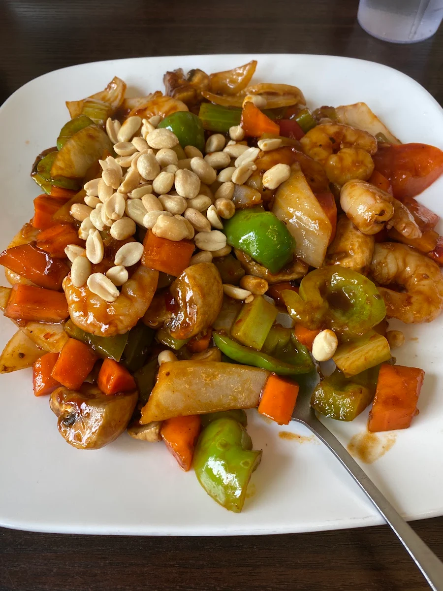 Almond Chicken with Diced Vegetable