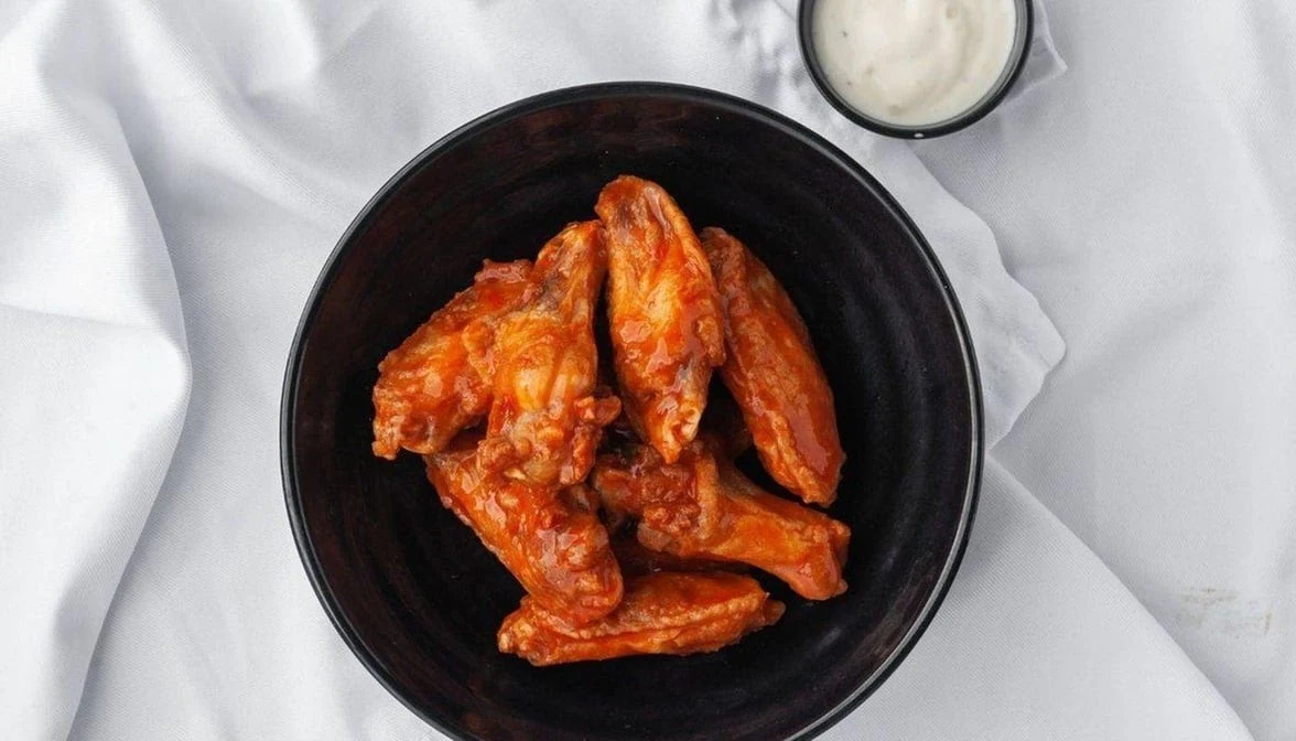 Highlights, Bawk Bawk Chicken & Poutines