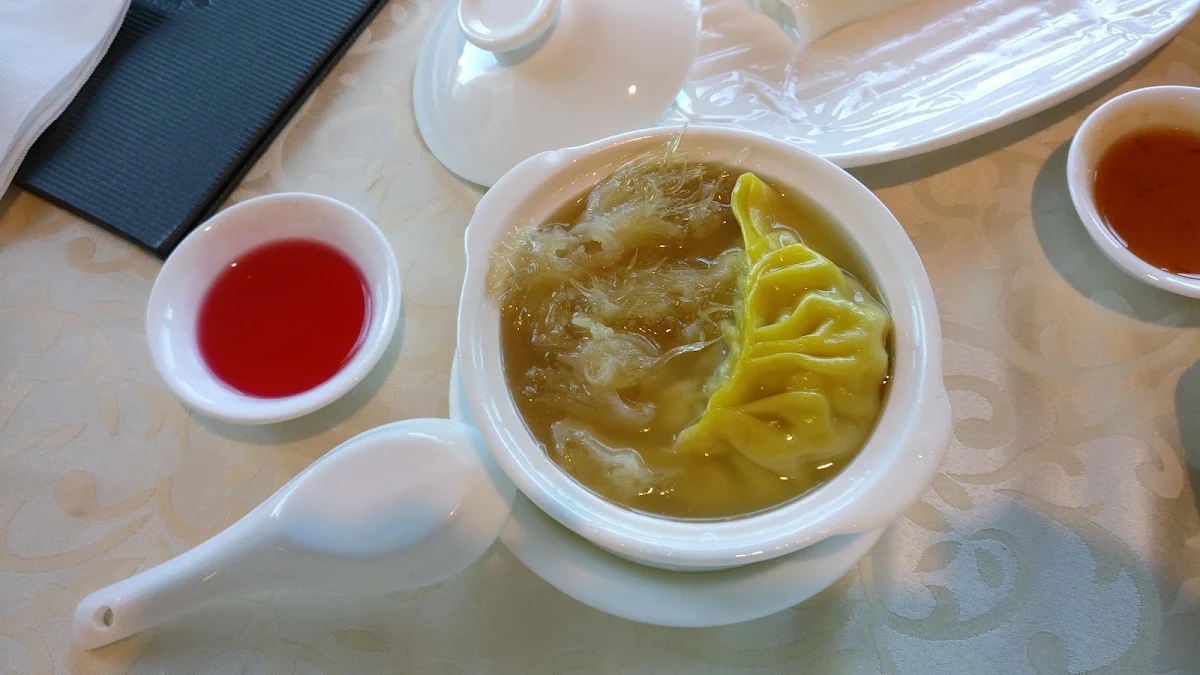 Supreme Shark Fin Dumplings in Soup