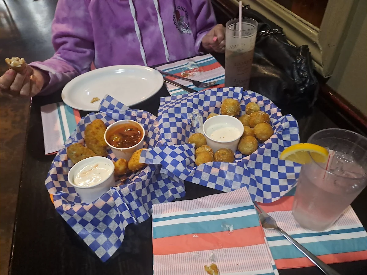 Jalapeño Poppers and Breaded Mushrooms