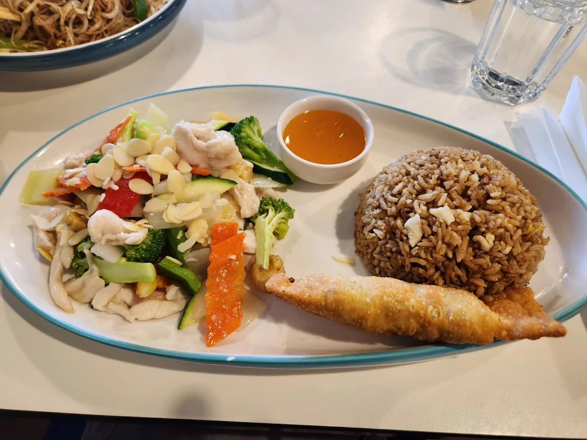 Chicken Fried Rice and Egg Roll